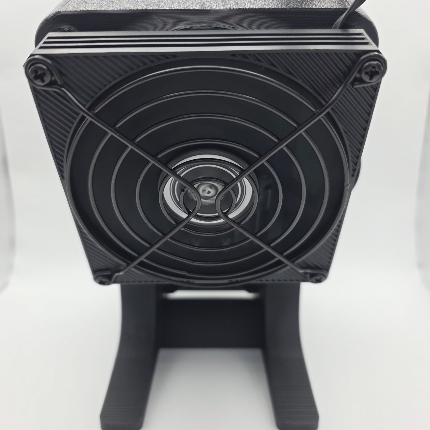 NerdQaxe++ Rev-6 PRO Desktop Bitcoin Miner · Up to 6.5 TH/s · XT30 Power · Dual Cooling Fans · Quiet, Refined Performance