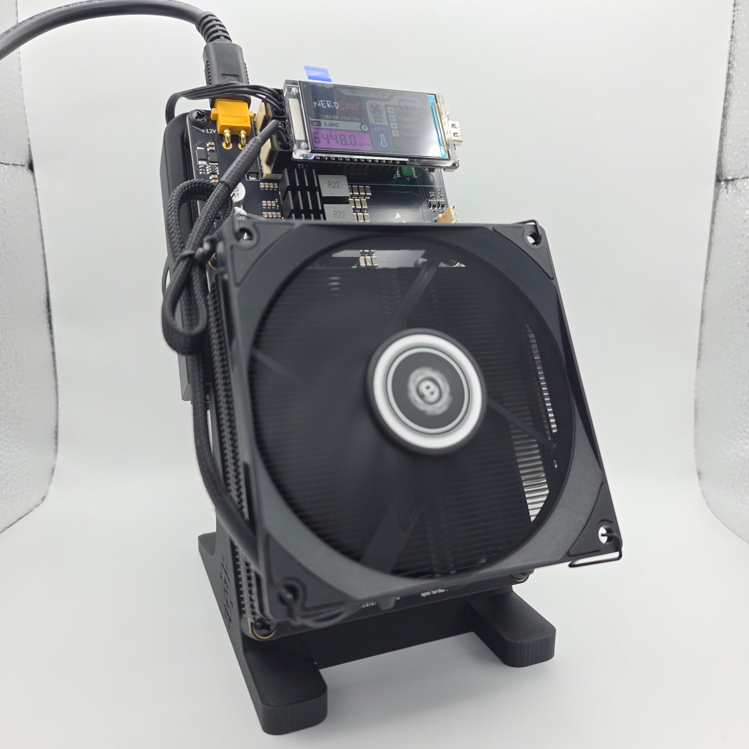 NerdQaxe++ Rev-6 PRO Desktop Bitcoin Miner · Up to 6.5 TH/s · XT30 Power · Dual Cooling Fans · Quiet, Refined Performance