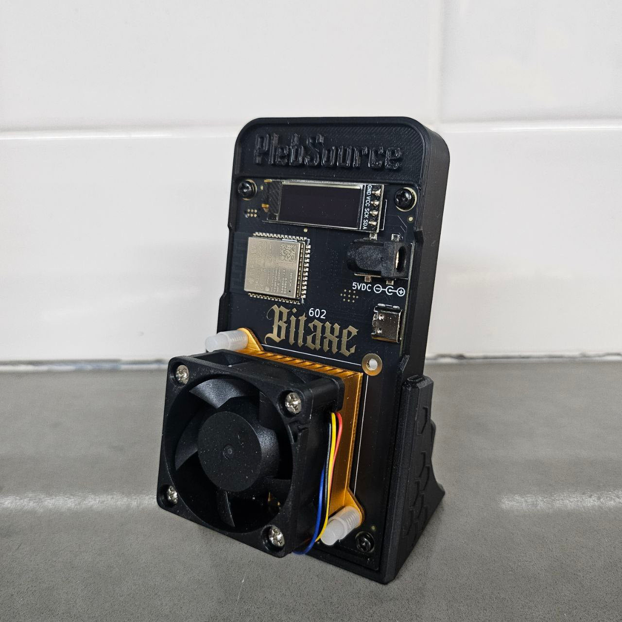 Bitaxe Gamma (Free Case & PSU)